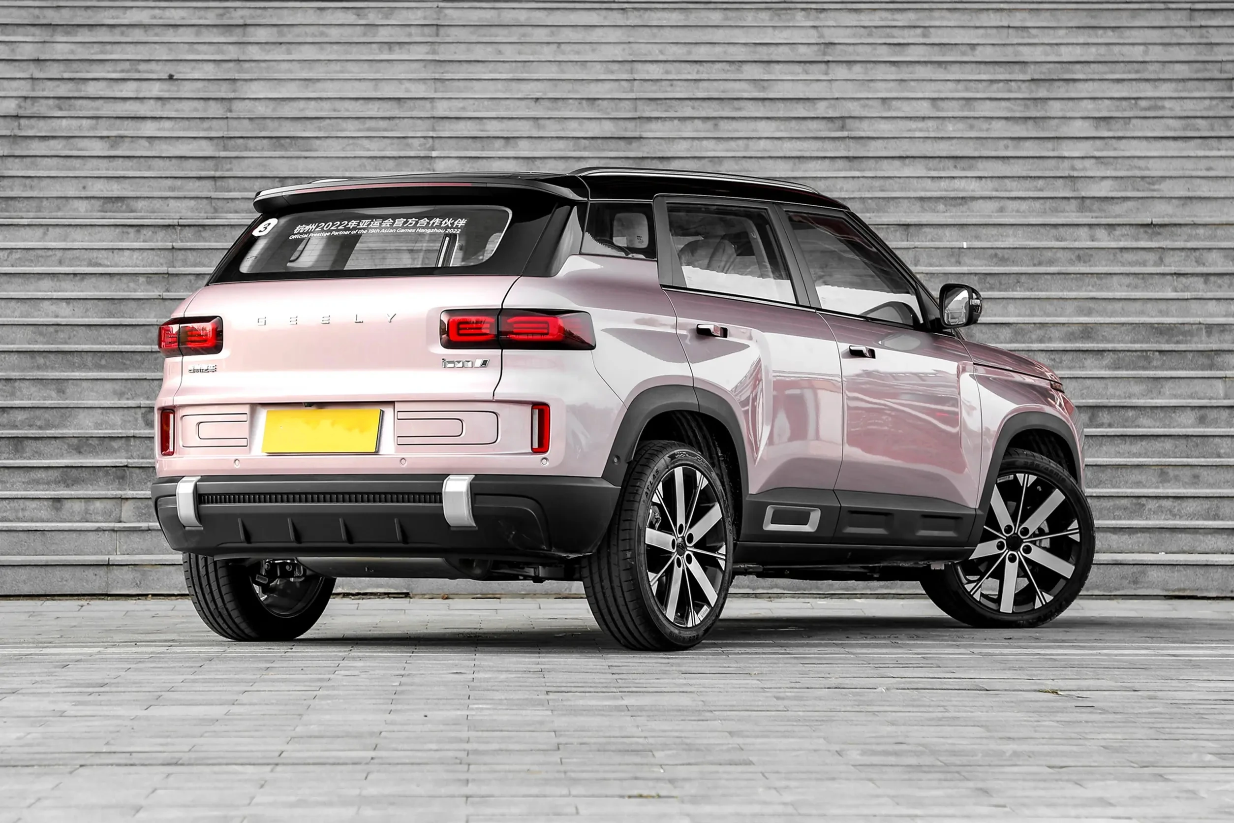 Горячая продажа Geely ICON использованный внедорожник 2023 1.5TD маленький для продажи