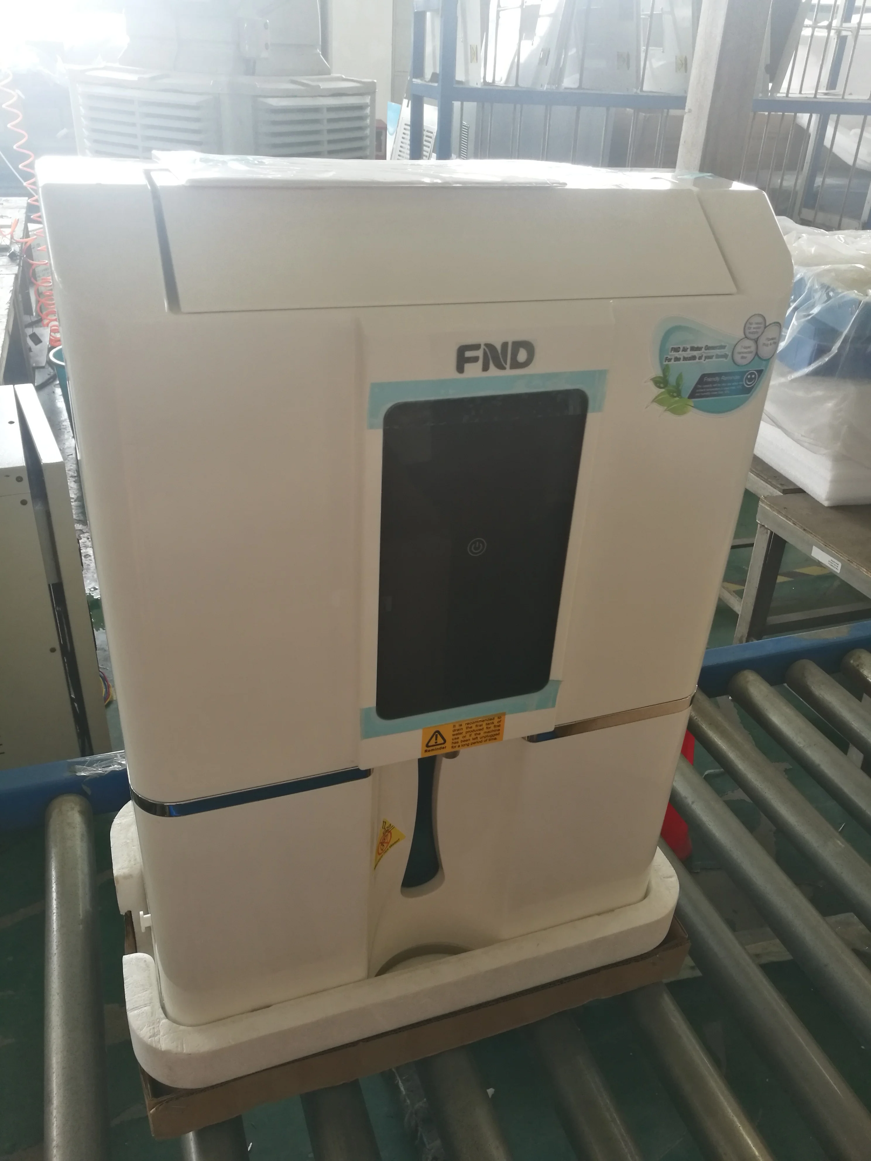 Atmospheric water generator 20L/day air to water machine office bottle-free cold water dispenser