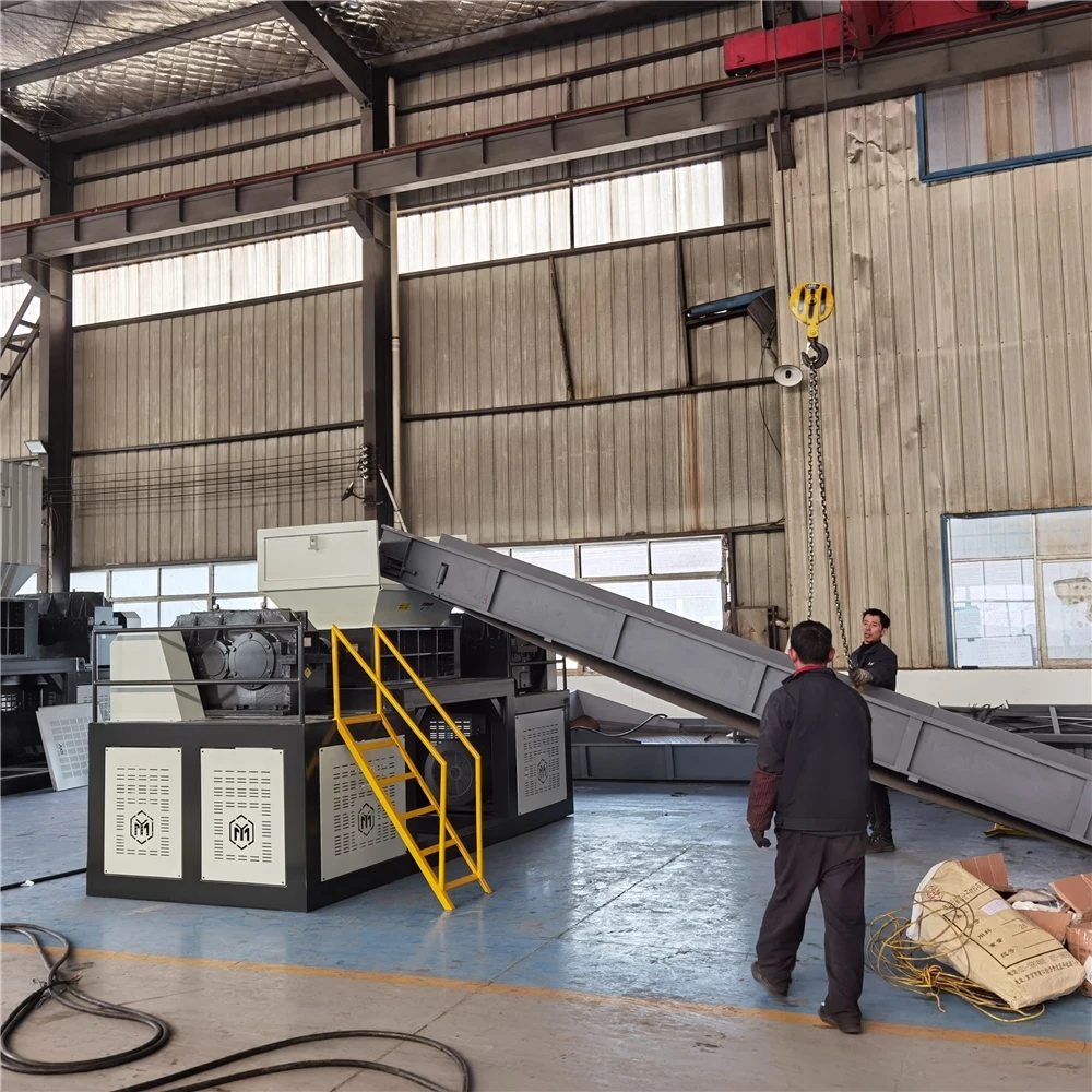 Hot Selling waste tree branch crush plastic pipe Tyre recycling cutting coconut shredder machine