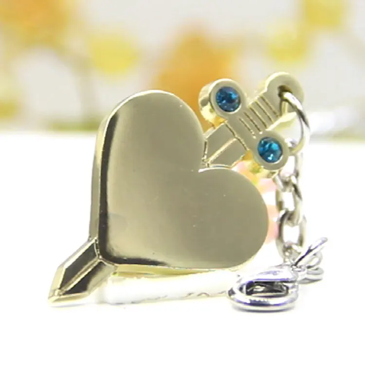 Wholesale Fashion Custom Logo Engraved Skull Shape Alloy Metal Gold Plated Key Chain Ring