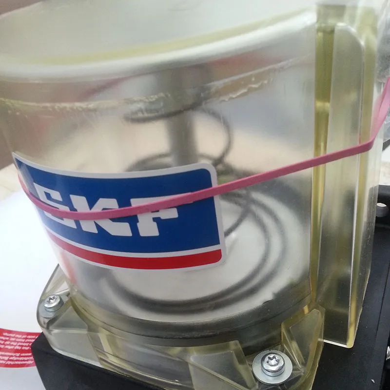 Electrically operated piston pump For use in progressive lubrication systems  KFAS  924 Series