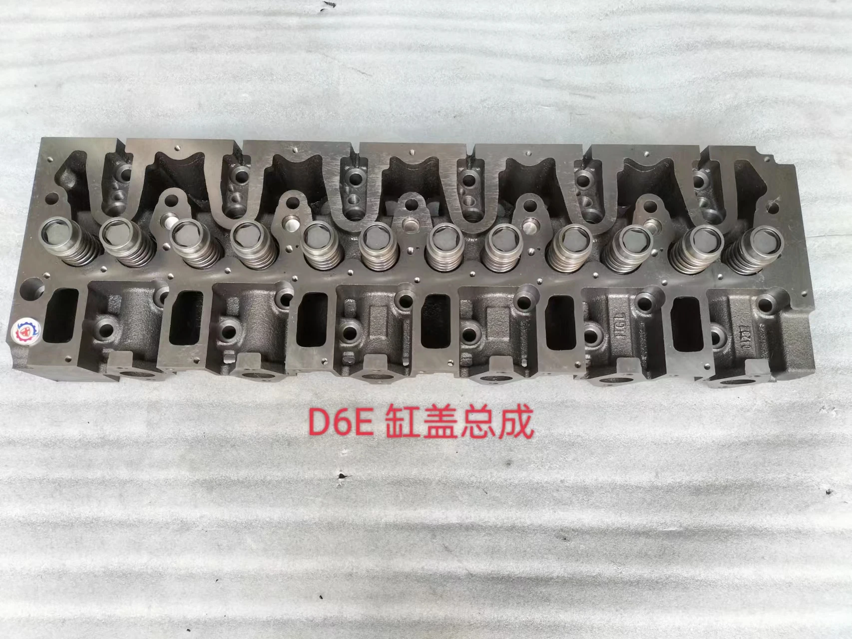 Excavator Parts EC210 D6E D6D For ENGINE CYLINDER HEAD 20941118