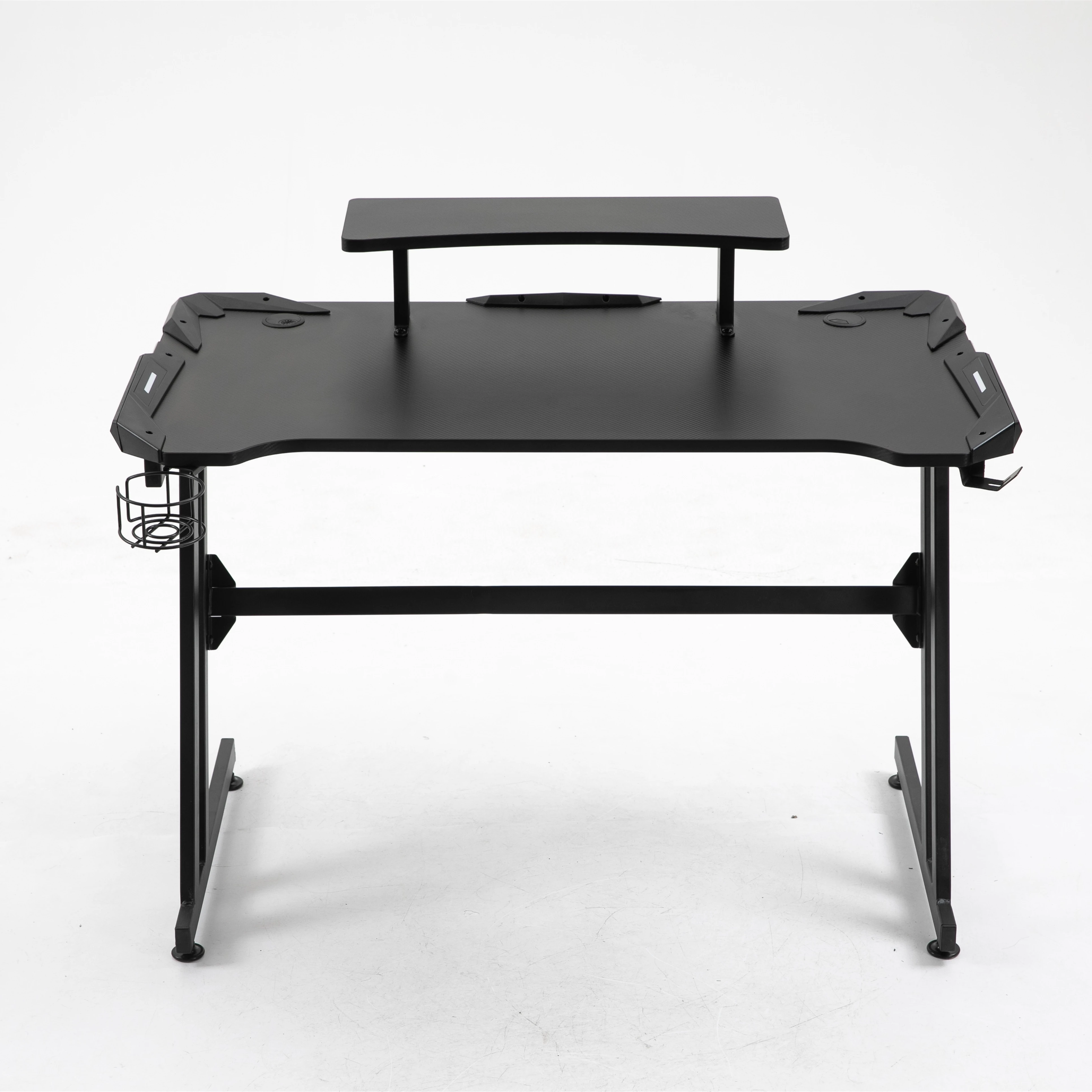 Factory Outlet Hot Sale Gaming Computer Desk Z-Shape Racking Table PC Desk