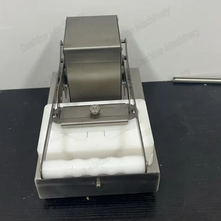 hot sale cooked rice ball onigiri press machine best selling triangle onigiri making machine