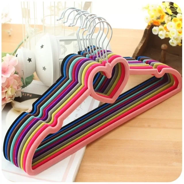 Wholesale Velvet Hangers Cheap Plastic Pink Non Slip Flocked Clothes Hanger
