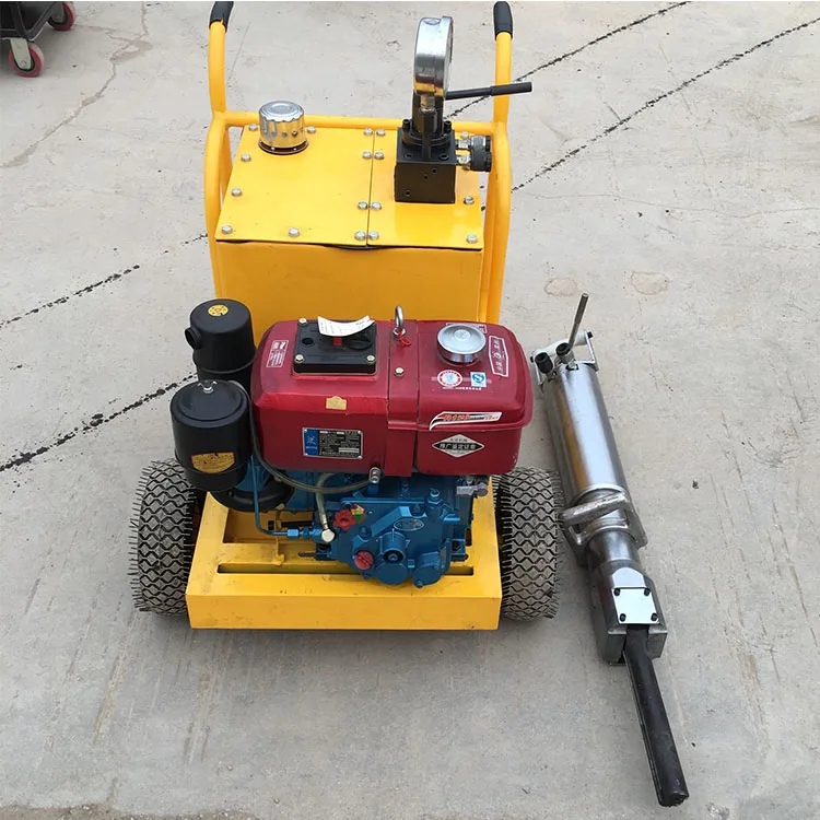 Factory selling stone break hydraulic rock splitting machine on the Mountain