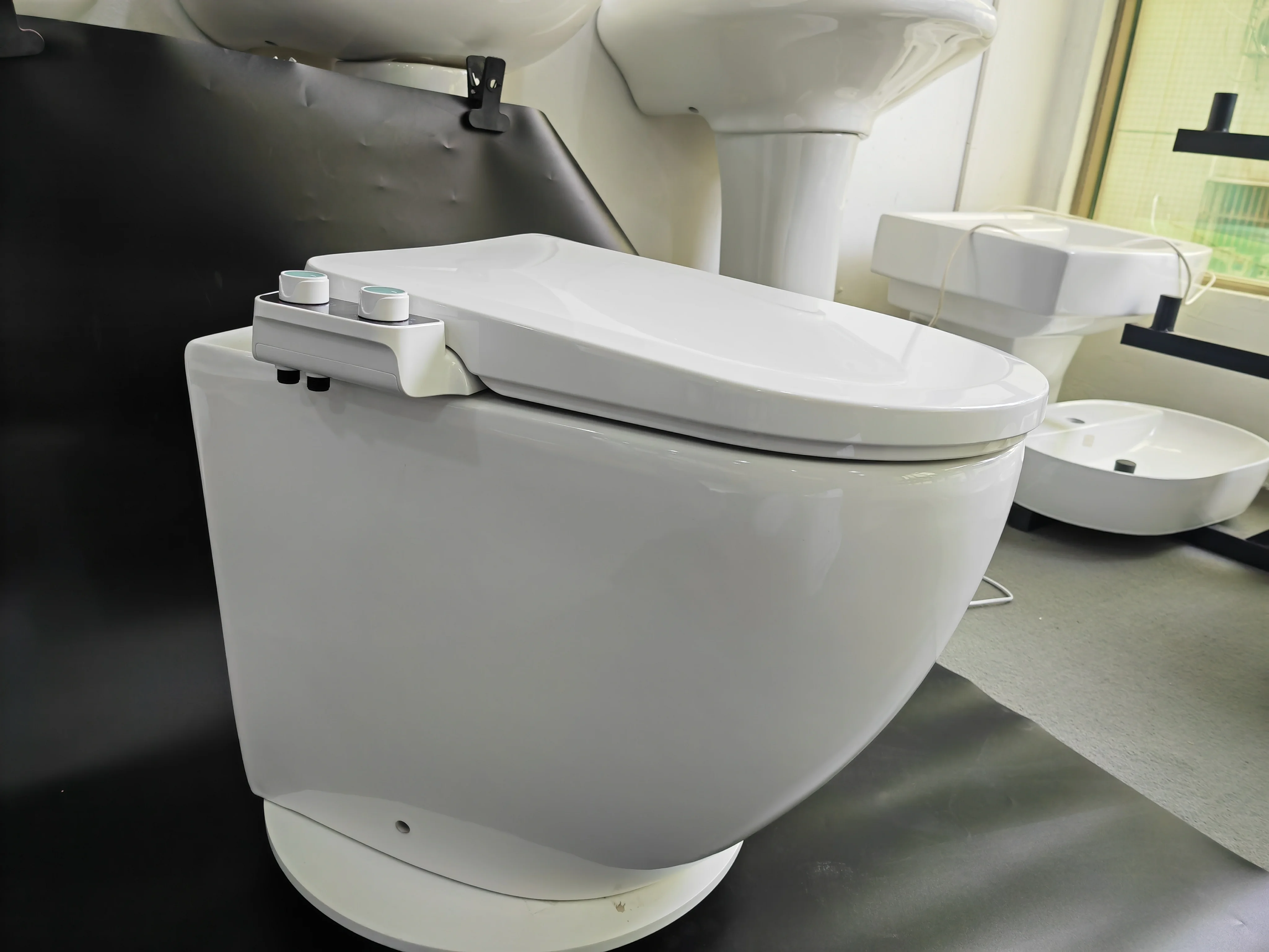 American Universal Toilet Seat Recommend Non Electric Toilet Seat Bidet Elongated Plastic Smart Toilet Seat Cover With Bidet