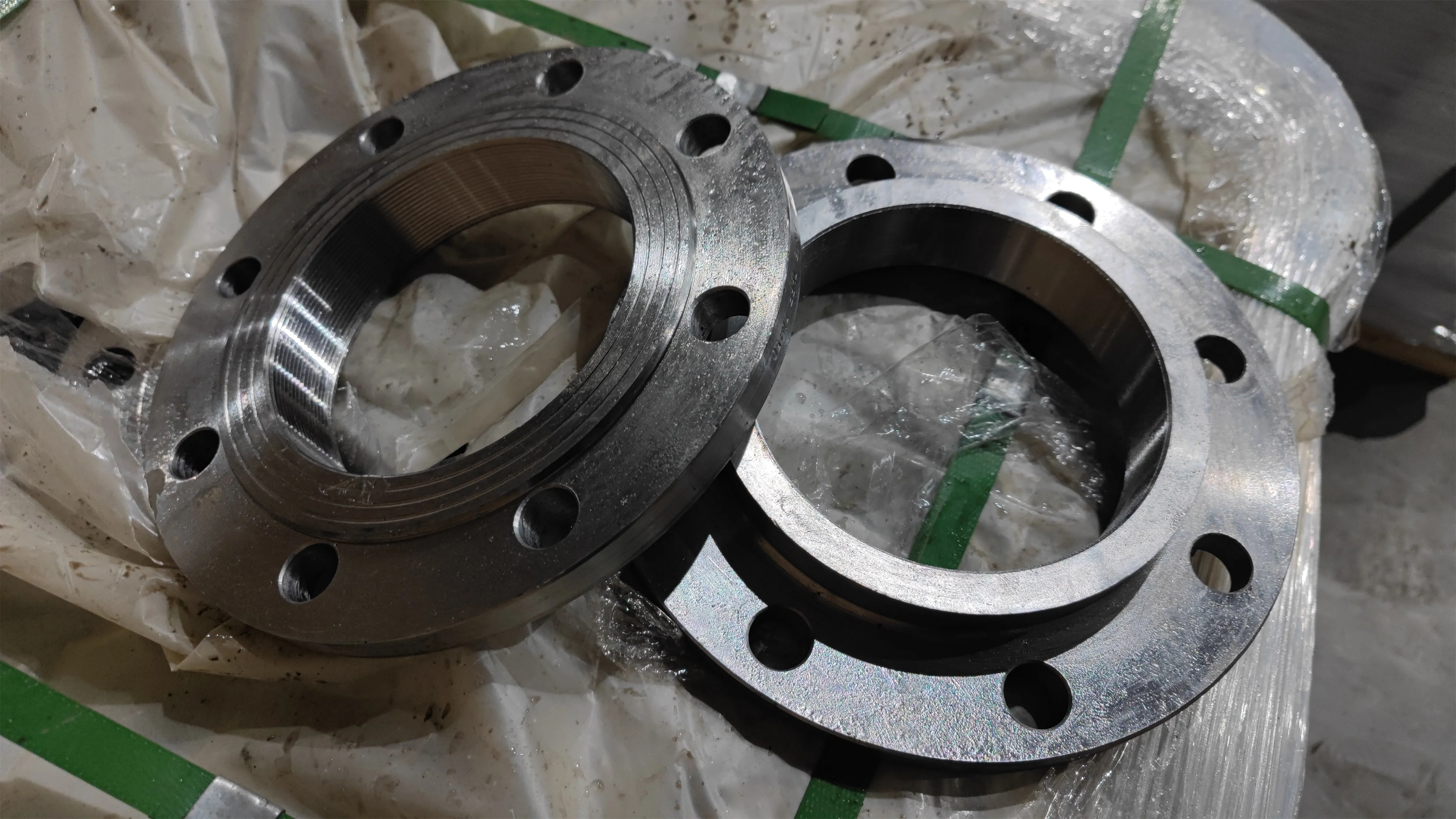 Глухая доска BS4504 DIN PN16 1/2 дюйма до 24 дюйма 150LB B16.5 A105 SO RF FLG редуктор из углеродистой стали черный фланец