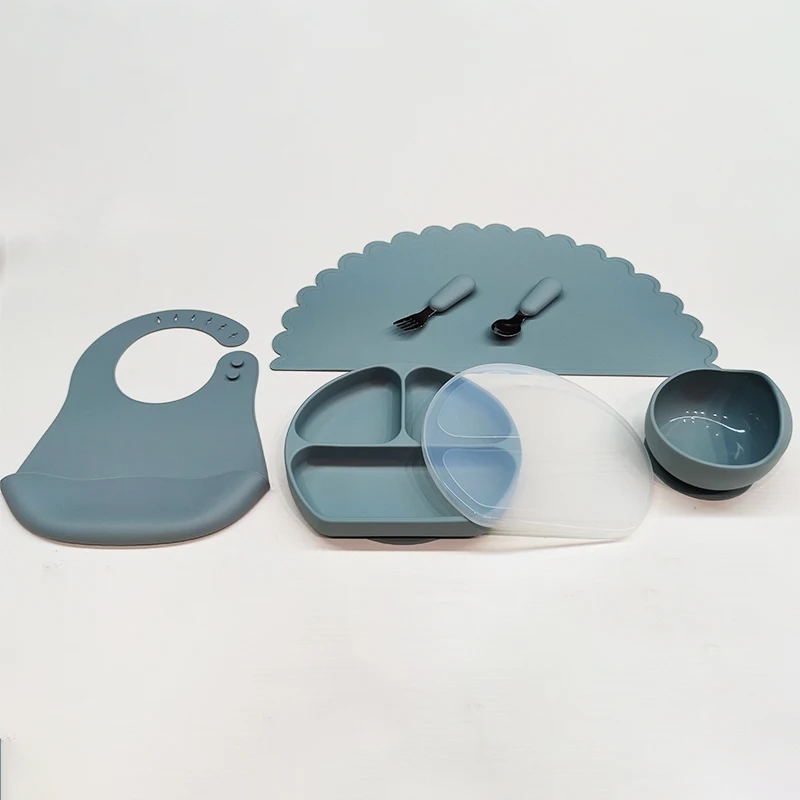 6 pcs Baby Feeding Bowl Set Food Grade Silicone Plate With Lid Suction Children Feeding Bpa free bib baby products hot selling 2