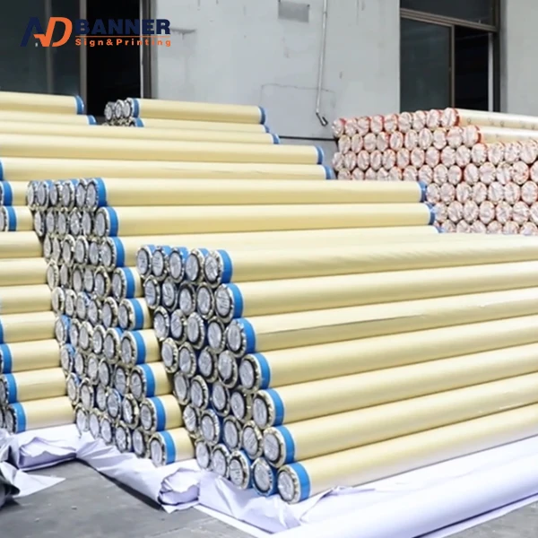 13 унций рекламный глянцевый и матовый гибкий баннер 440 / 450 Gsm брезентовый Печатный рулон материала