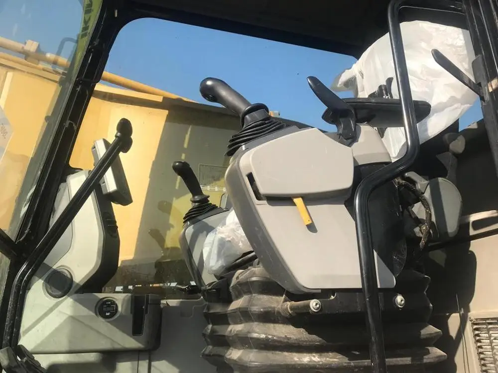 
Used Caterpillar 390F 2014 Excavator 