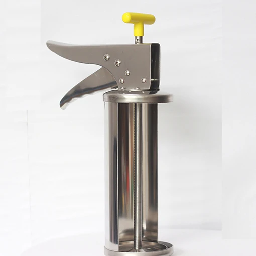 Household kitchen gadgets Standard stainless steel hand squeeze sauce spray gun