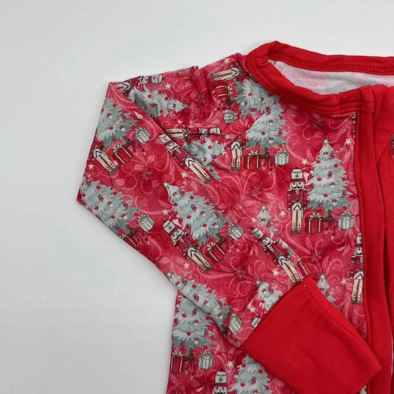 Новинка лидер продаж 2024 Рождественские елки печать на заказ бамбук спандекс молочные детские пижамы