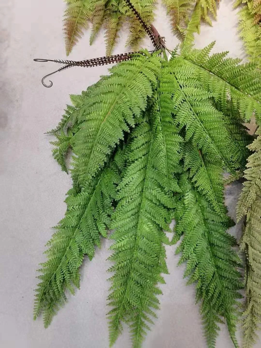 Quality shrubs plastic boston grass  artificial hanging fern bush for wall decoration