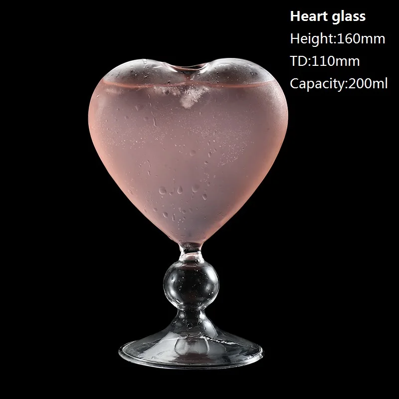 Body Shaped Goblet Wine Martini Glasses Unique Cocktail Heart Ox Horn Pipe Jellyfish Women Party Drinking Glasses Bar Glasses
