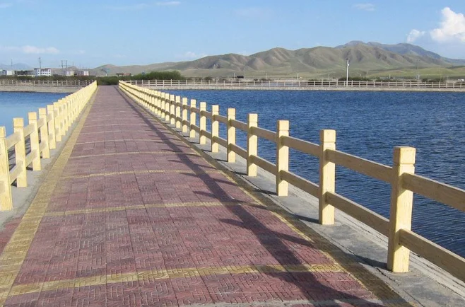 Two-component Closed cell spray Polyurethane foam chemical for artificial wood