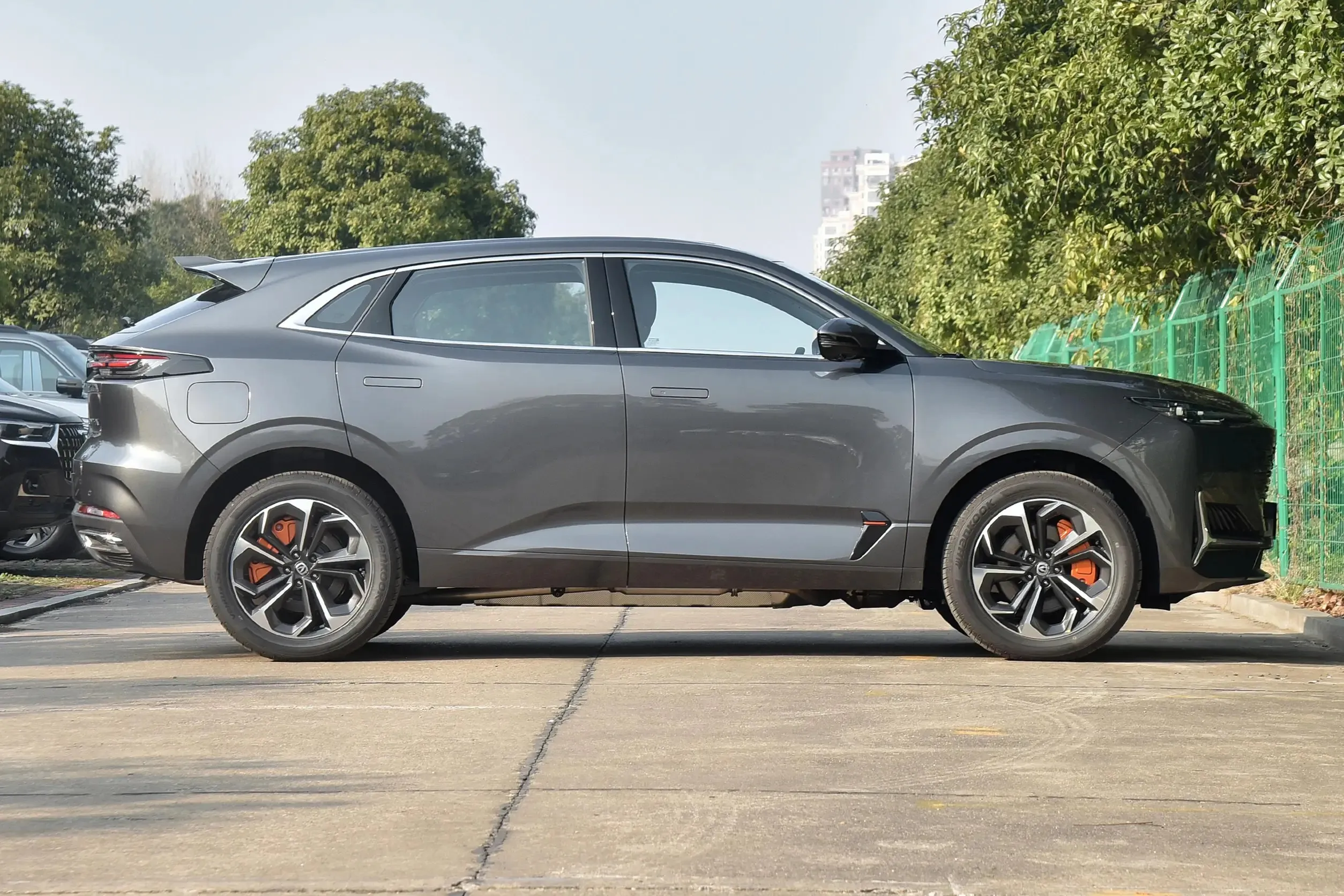 Changan uni-k 2024 новый автомобиль 5-местный внедорожник Uni-K Idd ev электромобиль 200 км/ч сделано в Китае