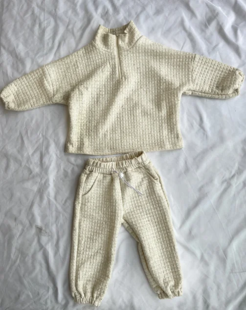 2023 Wholesale Kids Boys Girls Long Sleeves Suit Natural 2 pieces Tracksuit Clothing Sets