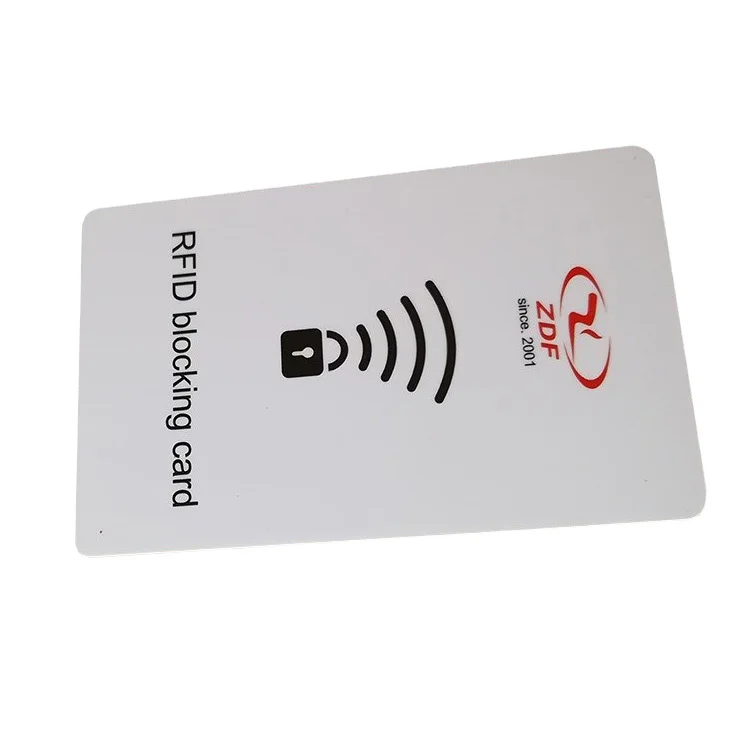 Чехол с блокировкой радиочастотной идентификации для блокировщика RFID-сканирования и проделывания кредитной карты