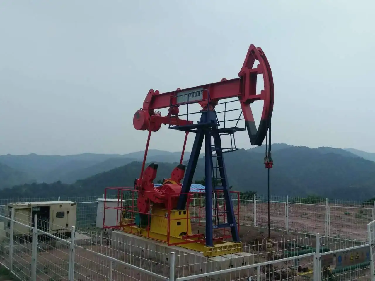 Oilfield equipment pumping unit parts gear reducer bearing brake horsehead control cabinet