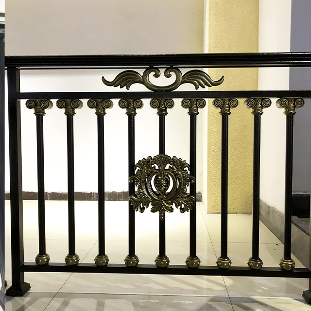 China Metal fence modern newly design fence garden Aluminum fence