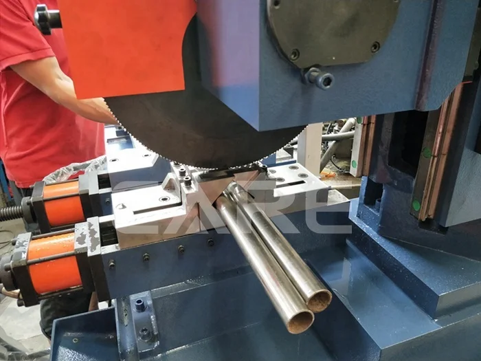 MC-350CNC-S Servo feeding Automatic CNC cutting saw machine for steel pipes and tubes