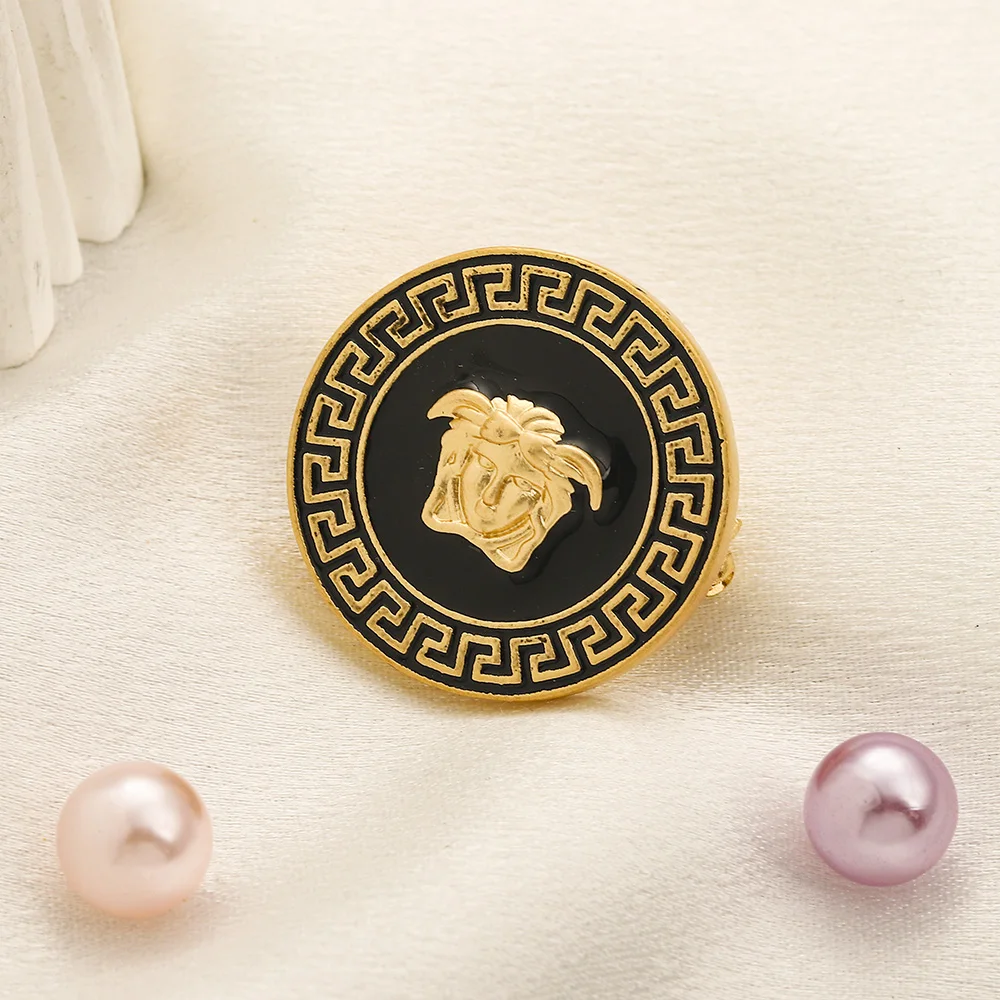 New Arrival Gold Plated Luxury Inspired Jewelry Famous Brands Designer Brooches for Women