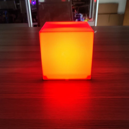 Factory customized multi-color rotating and changing color cube luminous toy