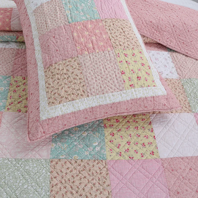 Korean Style Geometry Flower Print Cotton Montage Quilted Bedspreads Set