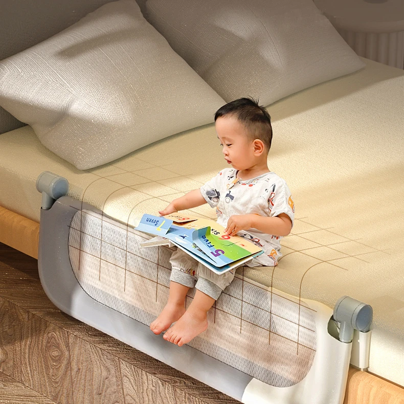 Aricare Travel Bumper Folding Baby Safety Side Rail Guard Protection Fence Breathable Crib Bed Railing Bumper For Kids Bed