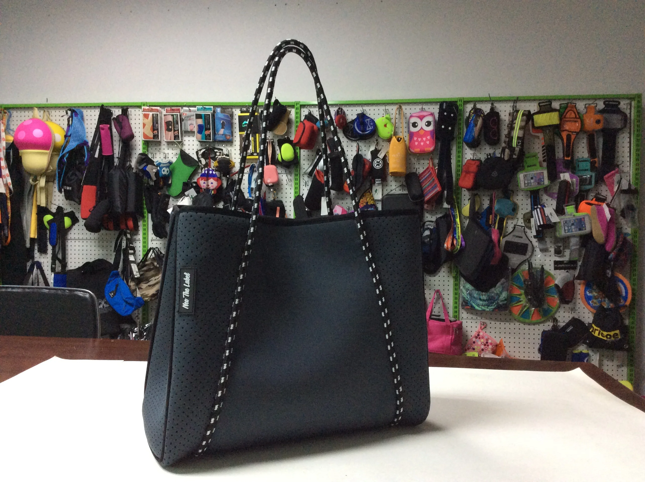 Private label  ECO friendly perforated neoprene beach tote bag