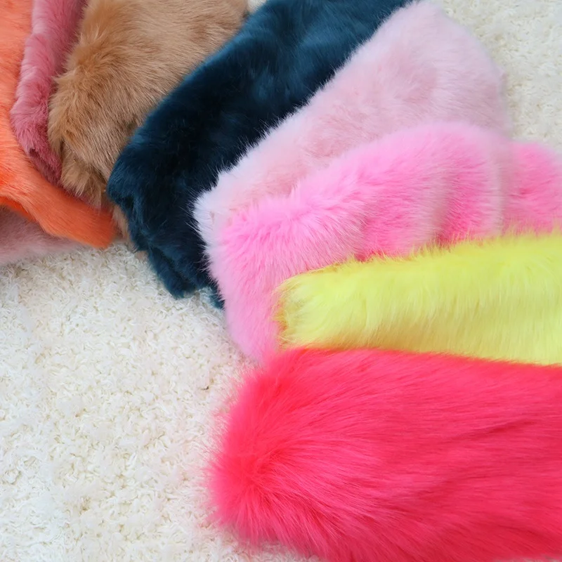 
Ready to Ship Long Hair Faux Fox Fur Fabric Fake Fur 
