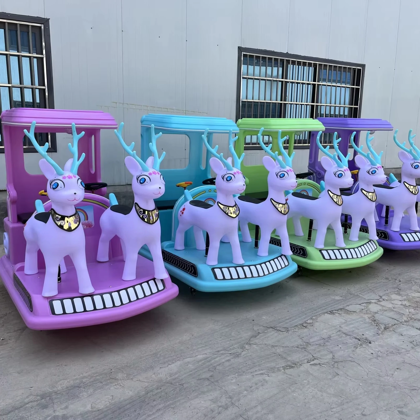 Amusement playground kinds Road Inflatable wheels ride on Cute Animal Toys Electric car Battery Operated Bumper car for Sale