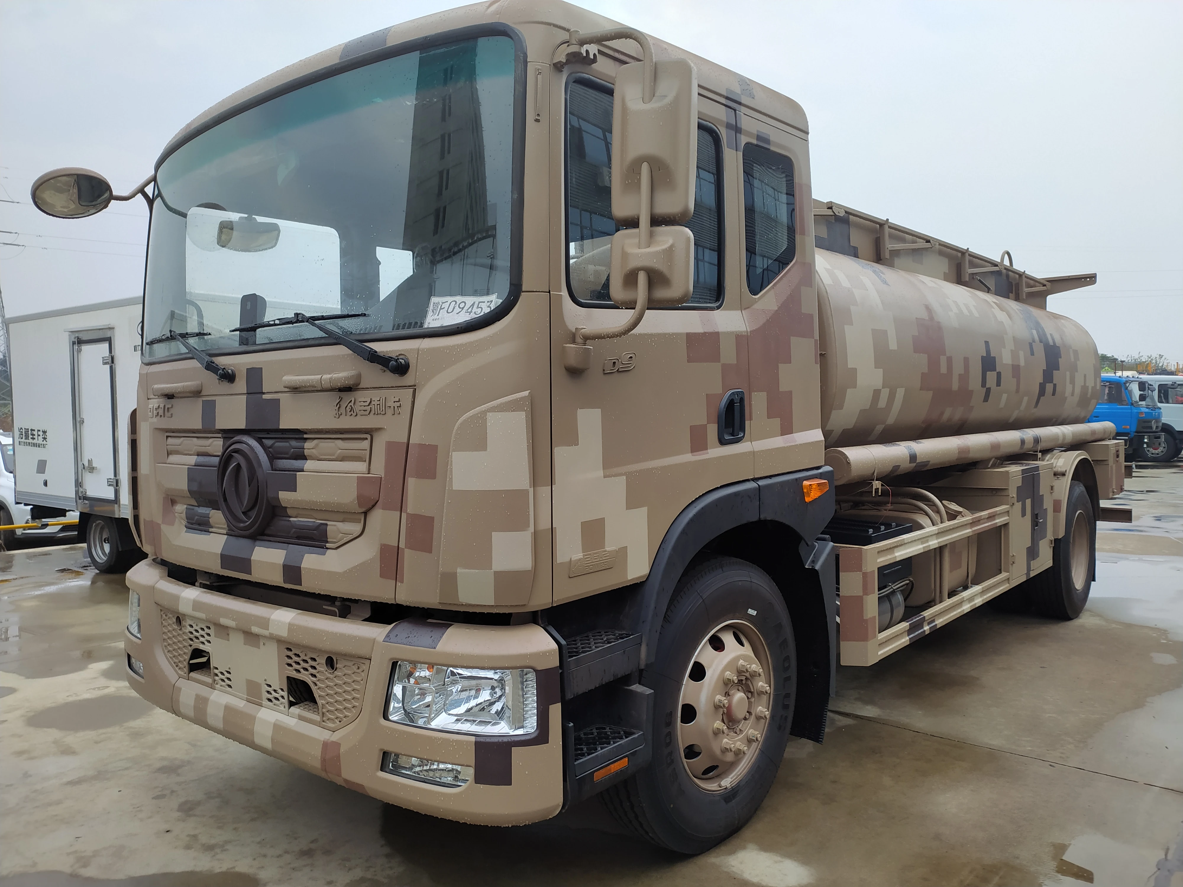Новинка! Легковоспламеняющийся топливный бак dongfeng 4*2 8000 л/10000 л грузовик для перевозки бензина и дизельного