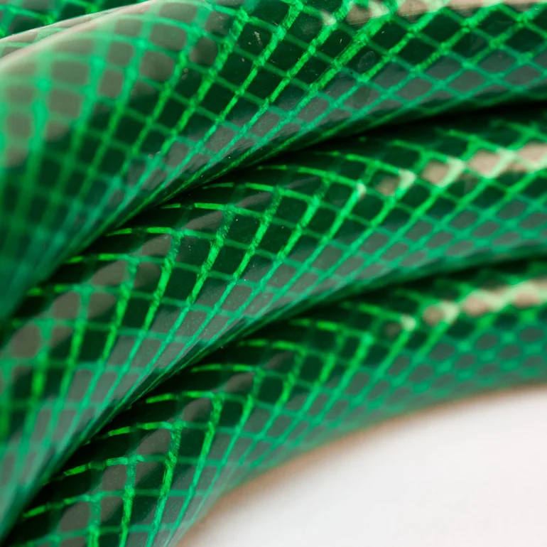 Garden Hose with Fiber Strengthen PVC Material for Heavy Duty Watering Tasks Durable Garden Water Hose