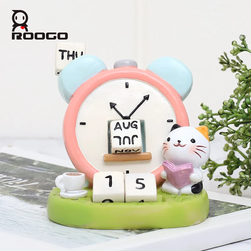 Roogo Resin Clock Mini Figures Home Decor Ornament