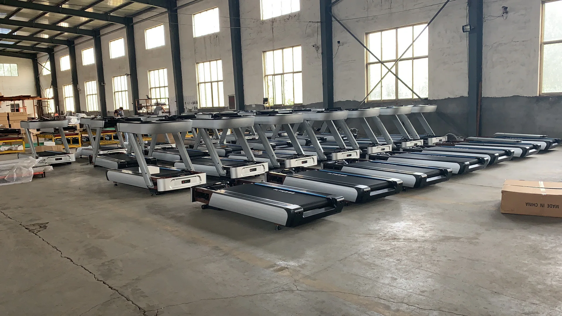 DFT Fitness Gym Running Machine  Treadmill  Commercial Treadmill