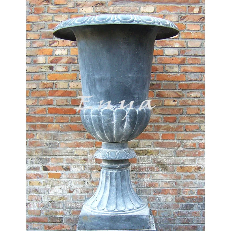 Factory Direct Sales Extra Large Metal Roman Empire Garden Patio Backyard Outdoor Big Iron Casting Flower Pots