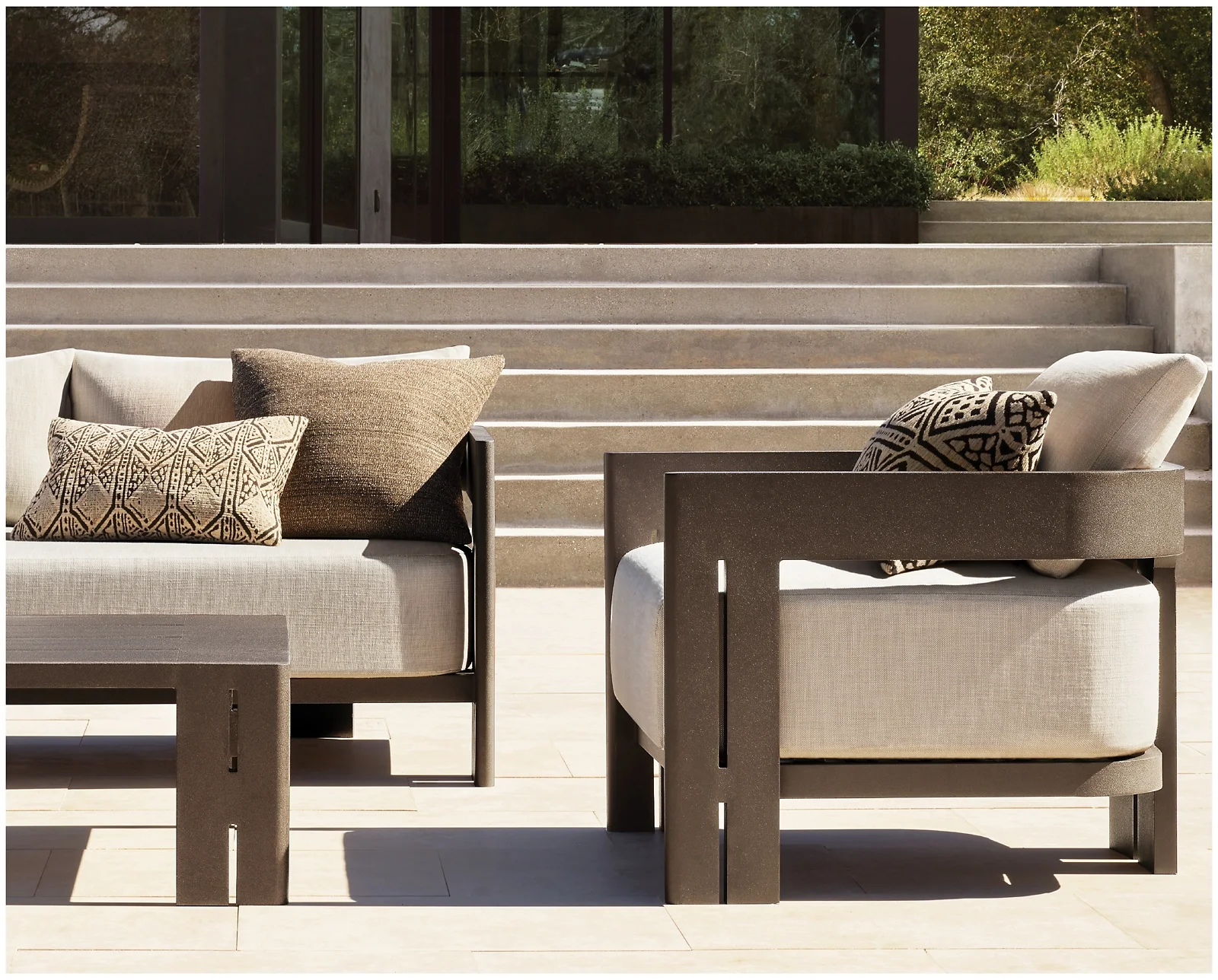 New Design  Simple Leisure Garden Terrace rh Aluminum Rope Outdoor Sofa Furniture Set