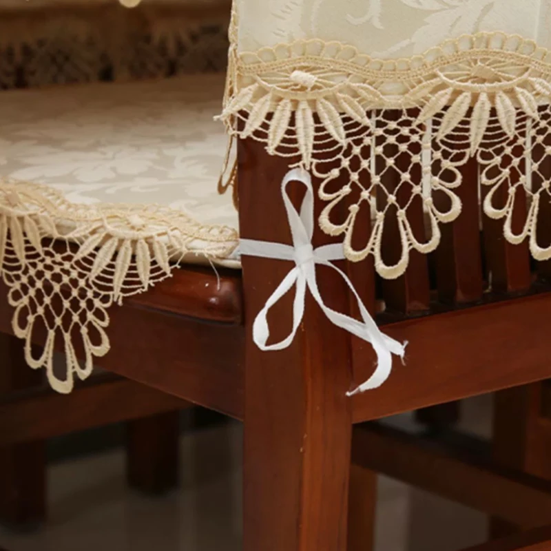 Factory Direct Selling Customized Polyester Elegant Wedding Hotel Embroidered Lace Tablecloth