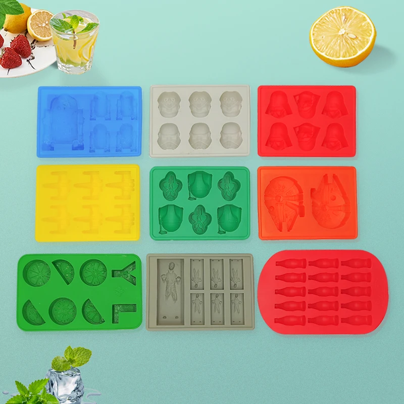 Custom Logo Color Dustproof Prevent Odour Fresh-keeping cover Design With Lid  Squeeze Out Easily Silicone Ice Cube Trays Bottle