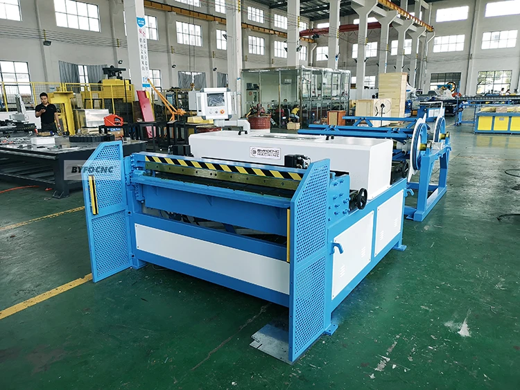Rectangular duct making machine/ steel pipe making machine/ air duct making auto line 3