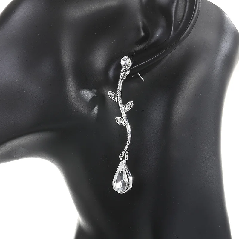 New branch rhinestone necklace graceful and fashionable folding branch wave necklace accessories women