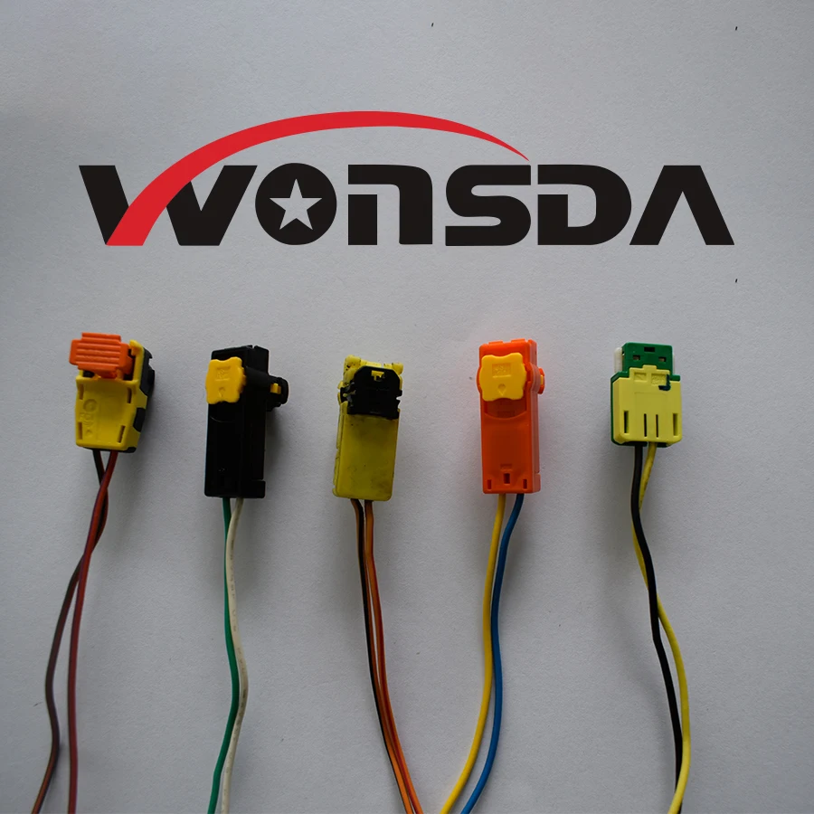 Automotive Seat Belt Cable Plug