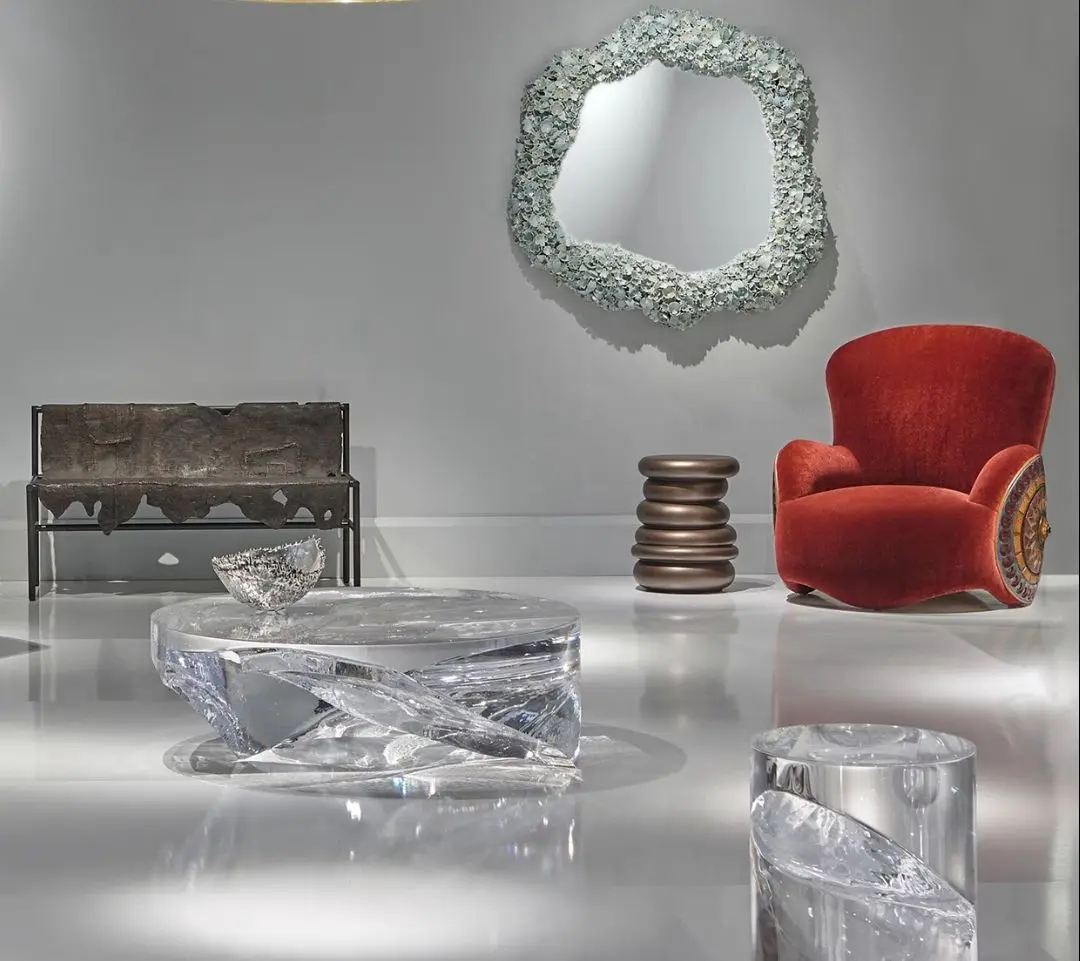 Research house modern creative modern simple designer resin transparent ice cube coffee table home square furniture package