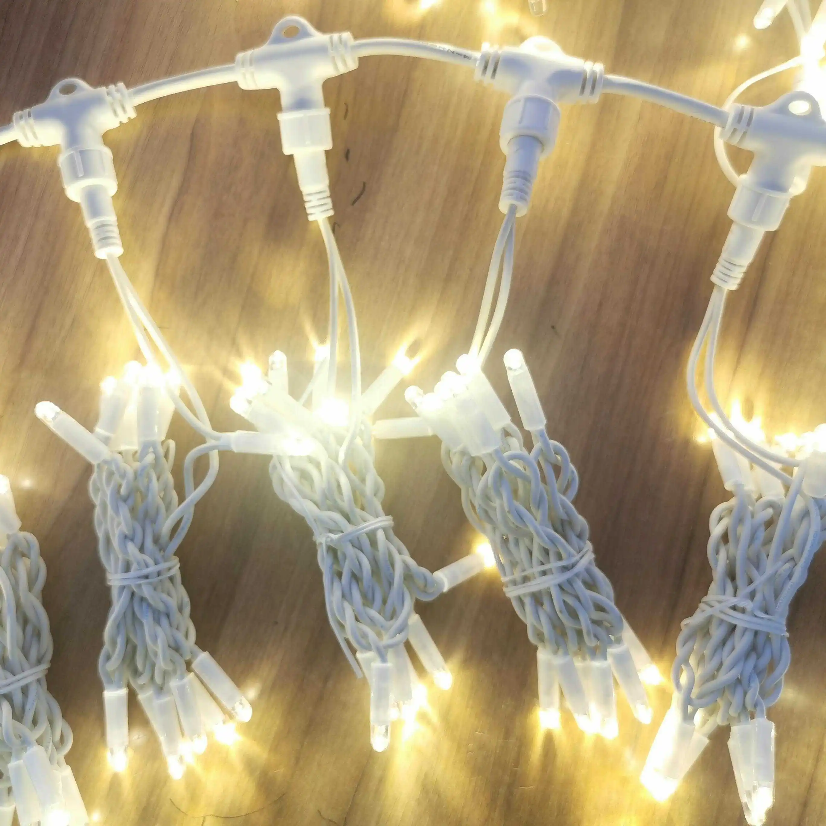 Curtain Light for Bedroom 300 LED 6 Hooks 8 Models with Remote Control Window Fairy Light with USB for Wedding Party Home Garden