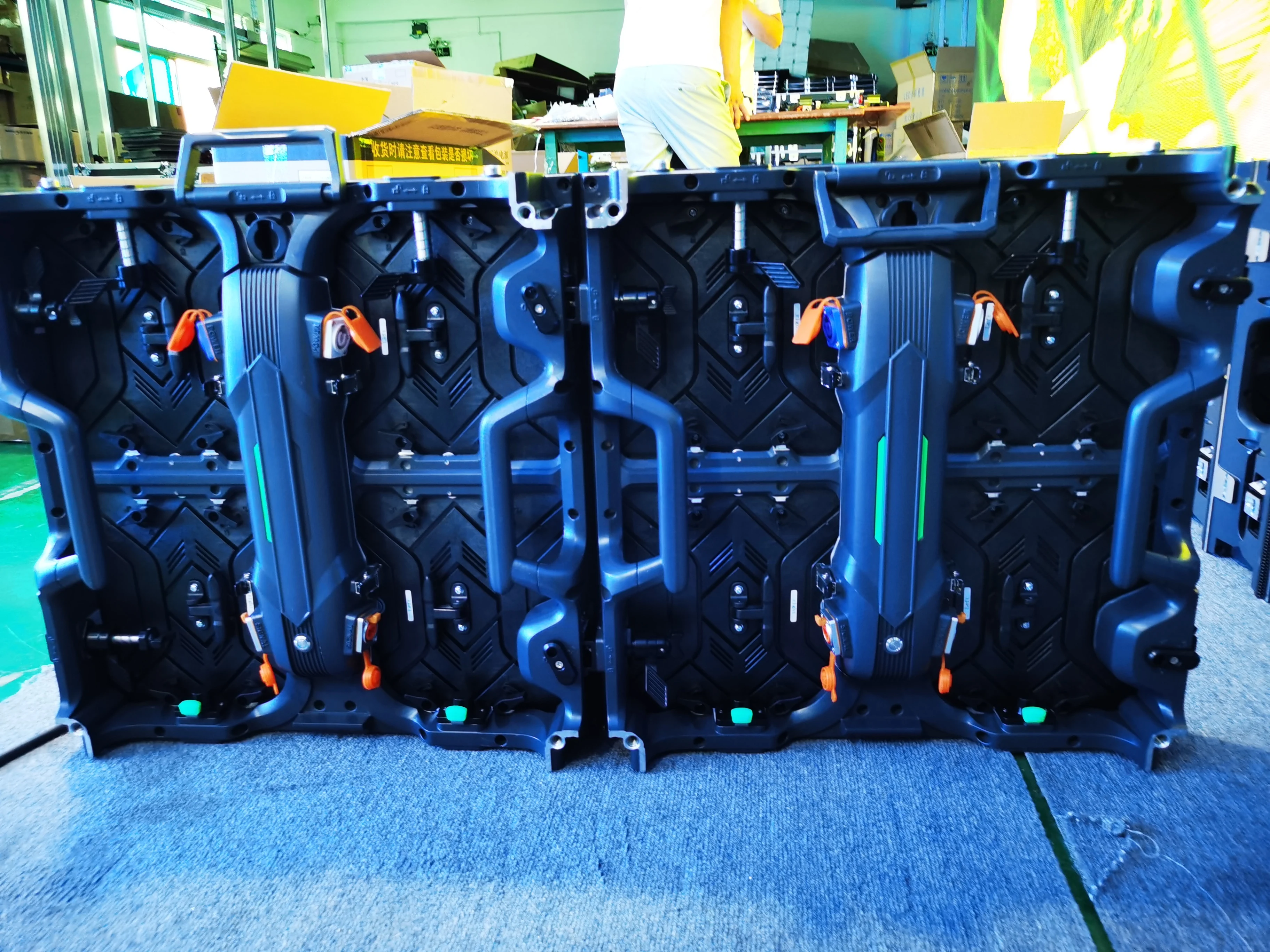 Full Color P2 P2.5 P3 LED Video Wall Panel Small Pixel Pitch Fixed Installation Indoor Advertising LED Screen Display