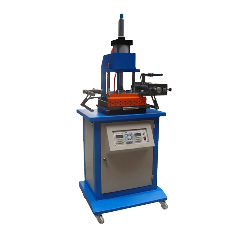 Бумажные салфетки мороженое ручка рельефная помада трубка машина для горячего тиснения Малайзия