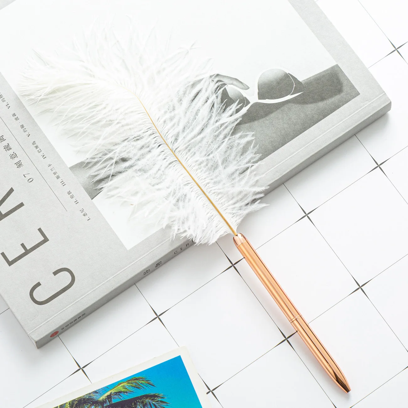 Advertising Wedding novelty feather Pen, Promotional Luxury Natural Peacock Colorful Gift Signature Pen Feather Ball Point Pen