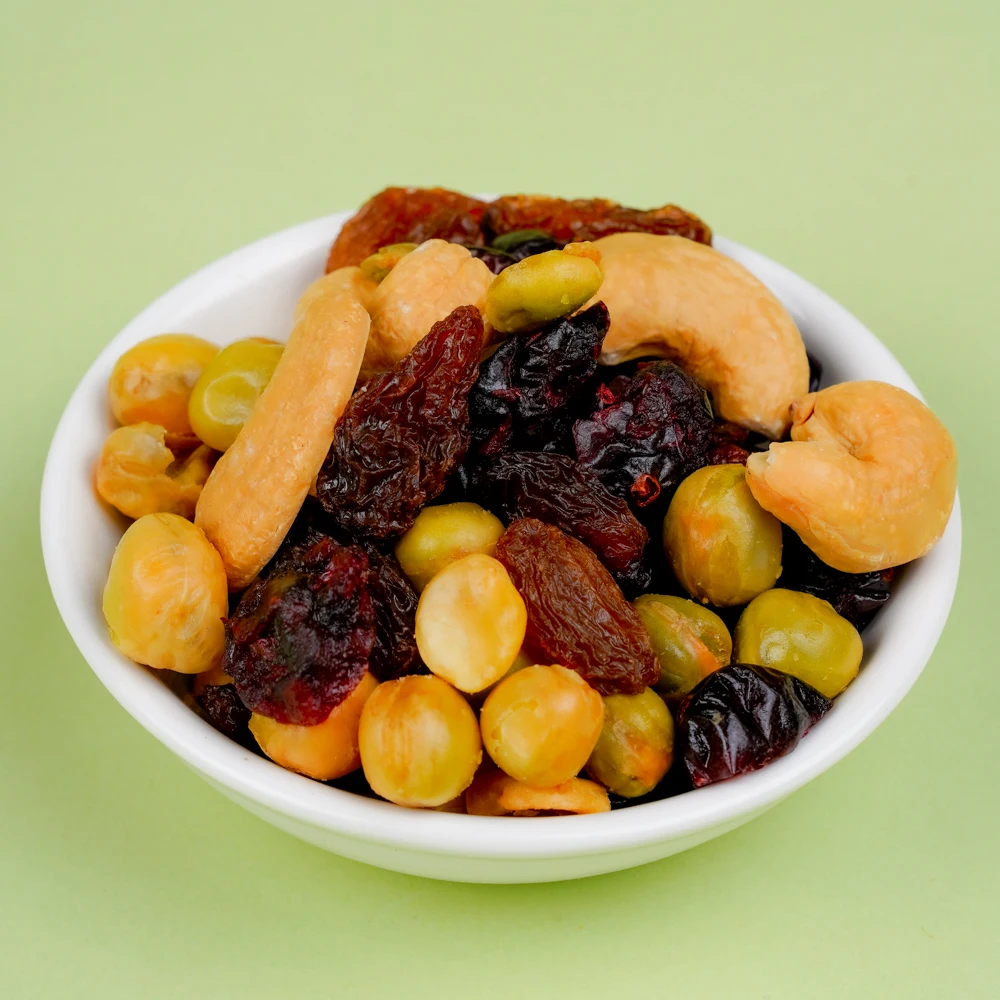 Duplex Package Raisins Cranberries Dried Fruit With Cashews Peas Nuts Trail Mix